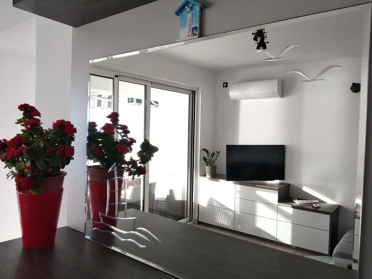 Apartment Apartman Angela Rijeka